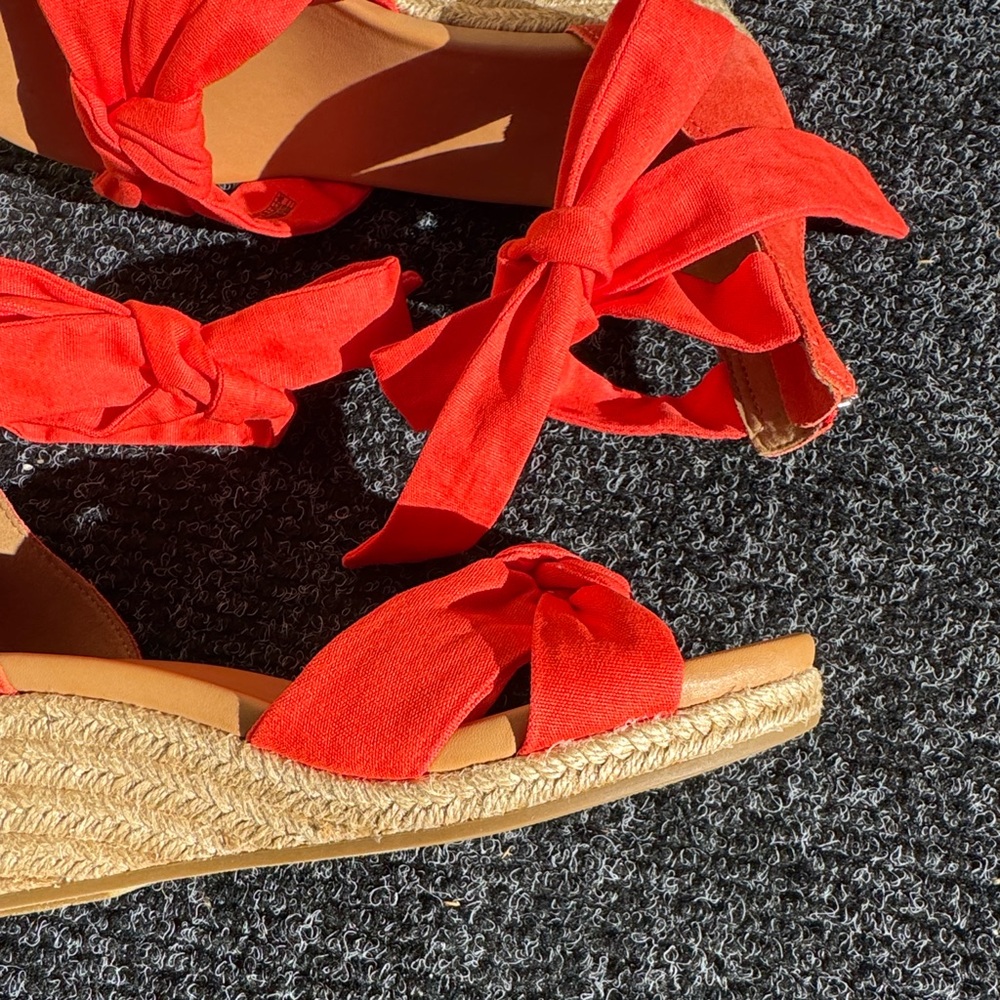 UGG Yarrow Espadrille Wedge Sandal Coral Suede Ankle Tie - Picture 4 of 14